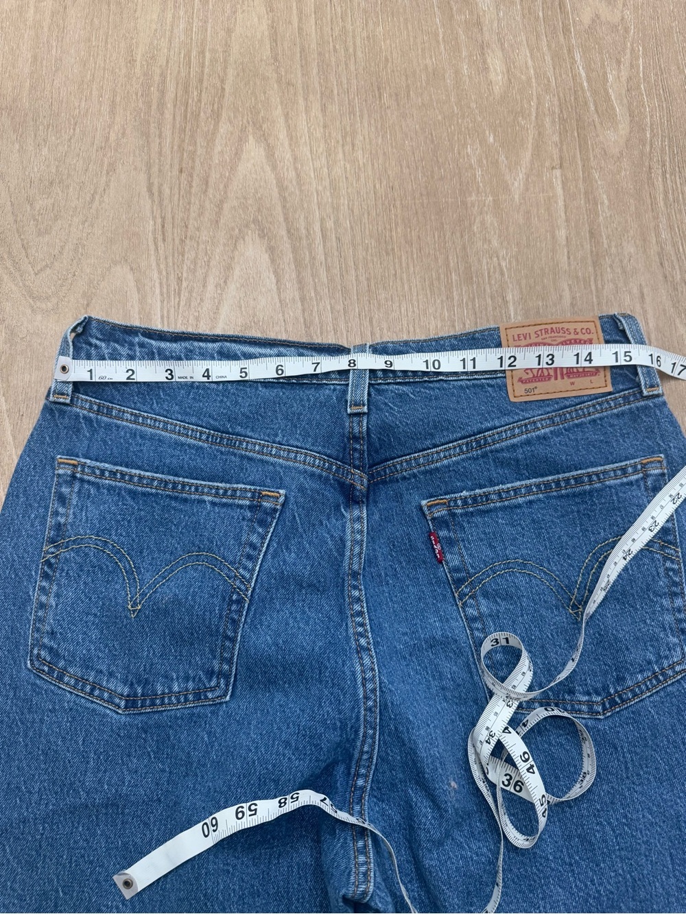 Levi's 501 Original Fit Jeans Women's Size 30 Blue Straight Leg - Picture 8 of 9